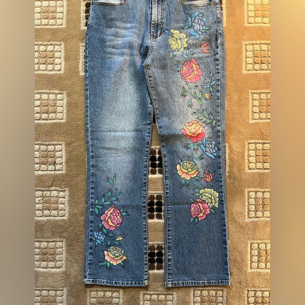 DG2 by Diane Gilman Blue Floral Boot Cut Jeans